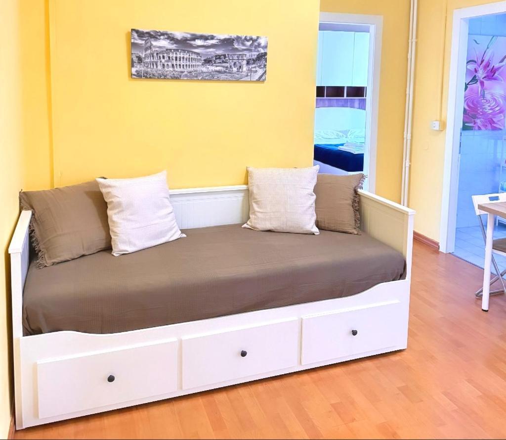 Giuliana St.Peter Apartment Рим Екстериор снимка